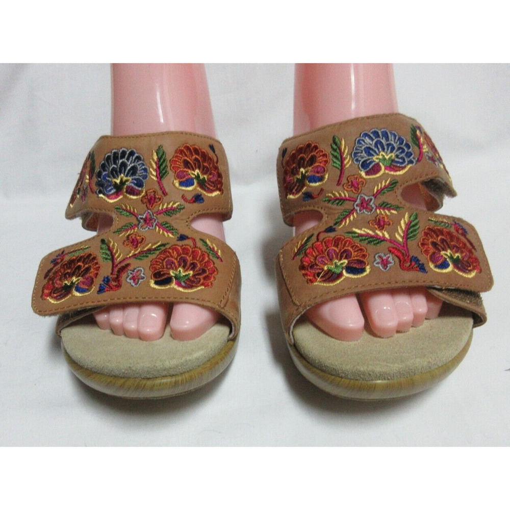 ALEGRIA Sandals Womens Size 39 Beige Tan Leather Embroidery Floral Adjustable